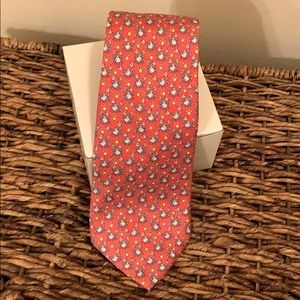 Vineyard Vines tie
